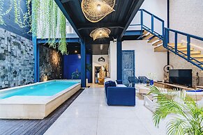 Omah Bleue Villa