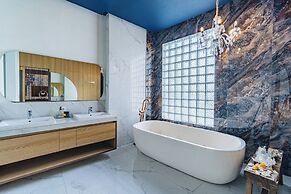 Omah Bleue Villa