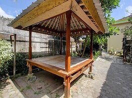 OYO Life 92829 Kos Insan Madani