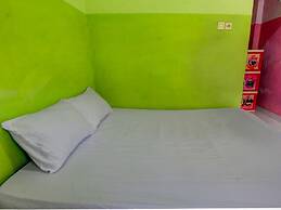 OYO Life 92829 Kos Insan Madani