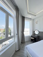 Paris Hotel