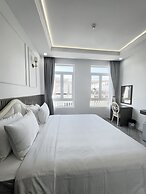Paris Hotel