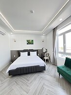 Paris Hotel