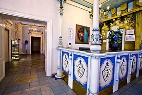Hotel William