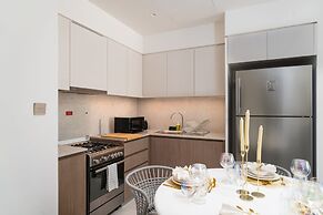 Nasma Holiday Homes - Burj Royale