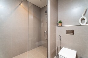 Nasma Holiday Homes - Burj Royale