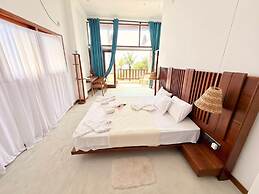 Ocean Air Guesthouse & Villa