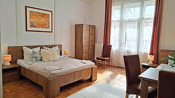 BlackSheep Budapest Smart Rooms