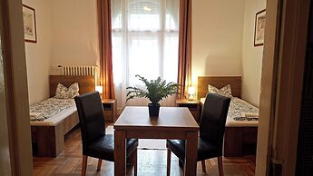 BlackSheep Budapest Smart Rooms