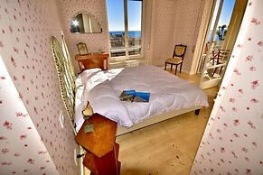 Panorama Apt in Ospedaletti by Wonderful Italy
