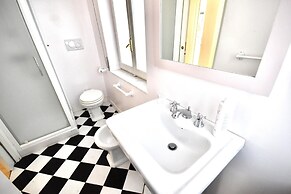 Panorama Apt in Ospedaletti by Wonderful Italy