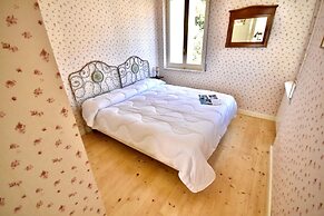 Panorama Apt in Ospedaletti by Wonderful Italy