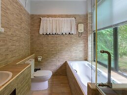 The Stream House at Mae Kampong