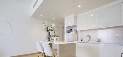 LUX The Downtown Zabeel View Suite 2