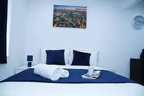 Apartment - Sleeps 2 & Free Parking