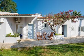 Costa Avithos