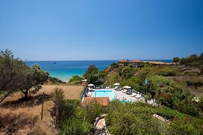 Costa Avithos
