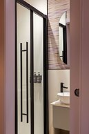 Eleven Stafford Street Townhouse