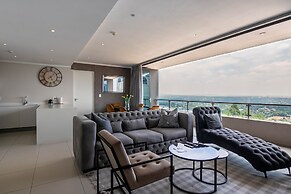 Sandton Smart Apartment Seventeen