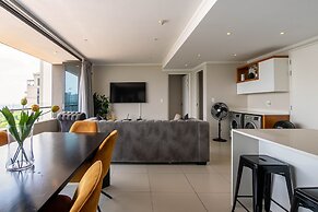 Sandton Smart Apartment Seventeen