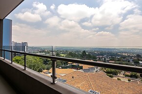 Sandton Smart Apartment Seventeen