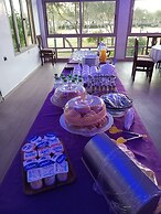 IGHIZ INN Resort