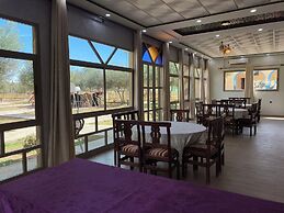 IGHIZ INN Resort
