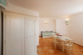 Residence with pool in Vignola Mare