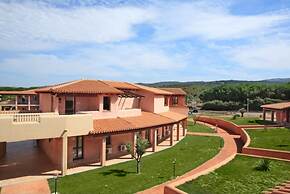 Residence with pool in Vignola Mare