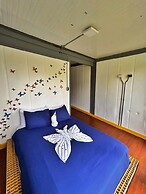 Pupa House