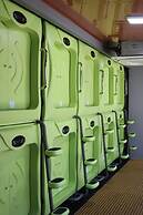 Pupa House