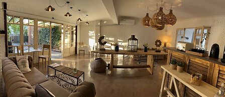 Oeste Suites