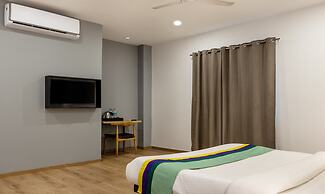 Treebo Treetops Inn - Anna Nagar