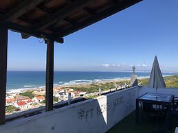 Fonte da Telha Beach Hostel