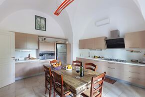 Villa Gaia with pool