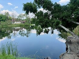 Khao Yai Lake Hill Resort