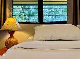 Khao Yai Lake Hill Resort
