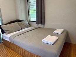 Khao Yai Lake Hill Resort