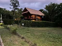 Khao Yai Lake Hill Resort