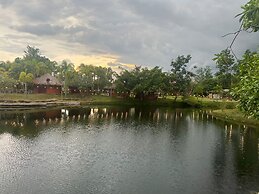 Khao Yai Lake Hill Resort