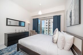 Exquisite 1BR Haven Partial Sea View