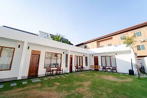UMA Residence