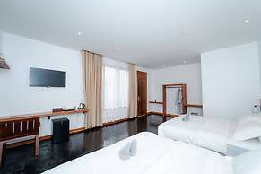 UMA Residence