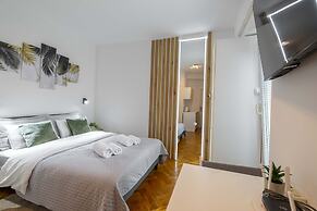 Old Town Rooms