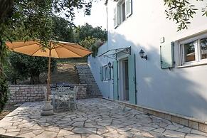 Sinies Stone Cottage - NE Corfu