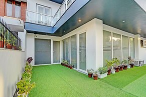 Homefort Stays, Millennium City Centre Gurugram
