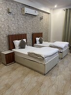 Homefort Stays, Millennium City Centre Gurugram