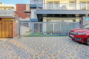 Homefort Stays, Millennium City Centre Gurugram