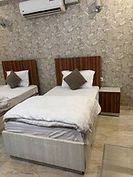Homefort Stays, Millennium City Centre Gurugram