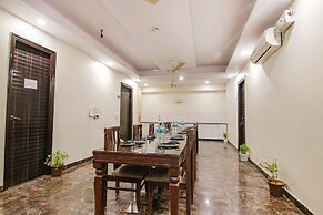 Homefort Stays, Millennium City Centre Gurugram